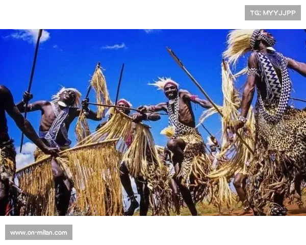 南非游泳队启程前往西班牙,进行为期三周的高原训练营 南非游泳队启程前往西班牙,进行为期三周的高原训练营